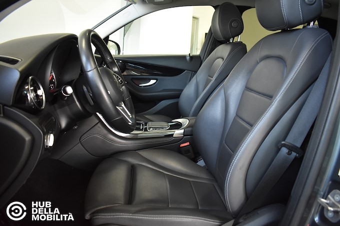 MERCEDES-BENZ GLC 220 d 4Matic Sport
